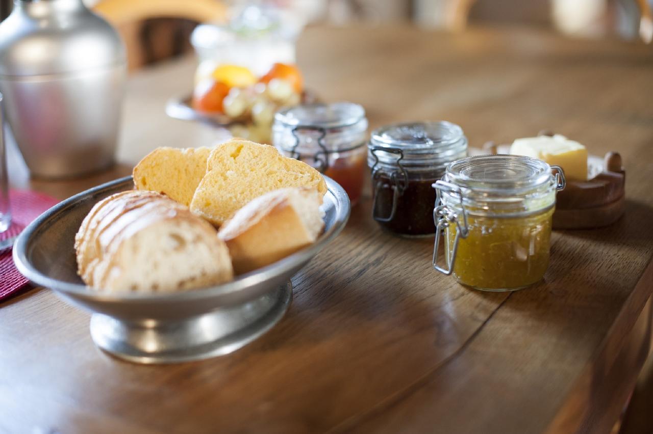 Bed and Breakfast Chez Camille Etrigny Esterno foto